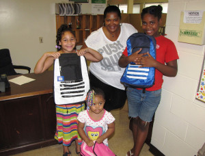 Backpacks Dorothy Artis and three girls