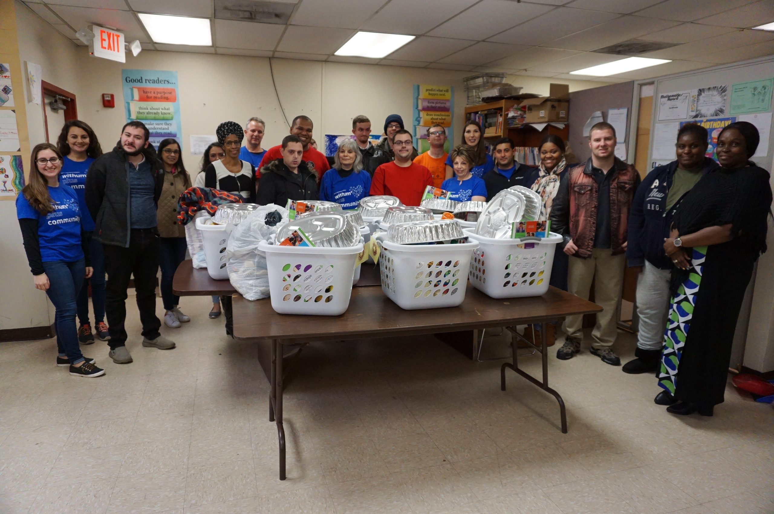 You are currently viewing Harmony House Residents Receive Thanksgiving Baskets