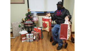 Read more about the article Spreading Holiday Cheer to New Community Residents