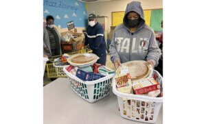Read more about the article Independence360 Donates Thanksgiving Baskets to Harmony House Families
