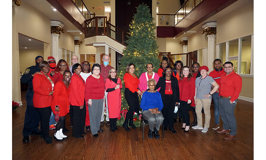 Read more about the article Celebrating the Holidays at New Community
