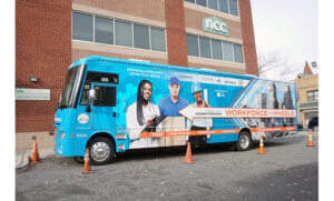 Read more about the article New Community Hosts NewarkWOW Mobile Unit
