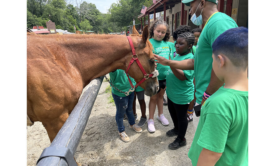 Summer Camp 2022 Petting horse at Wild West City for web